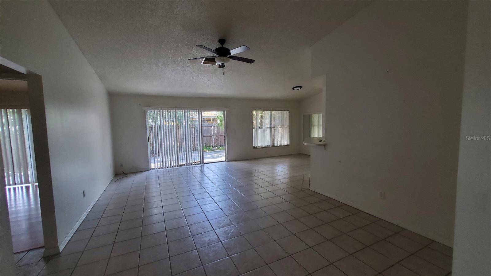 Tampa, FL 33624,10024 CEDAR DUNE DR