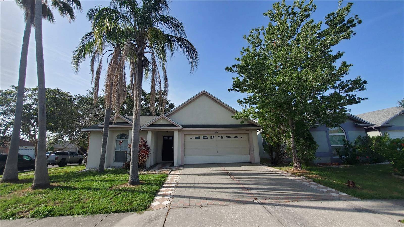 Tampa, FL 33624,10024 CEDAR DUNE DR