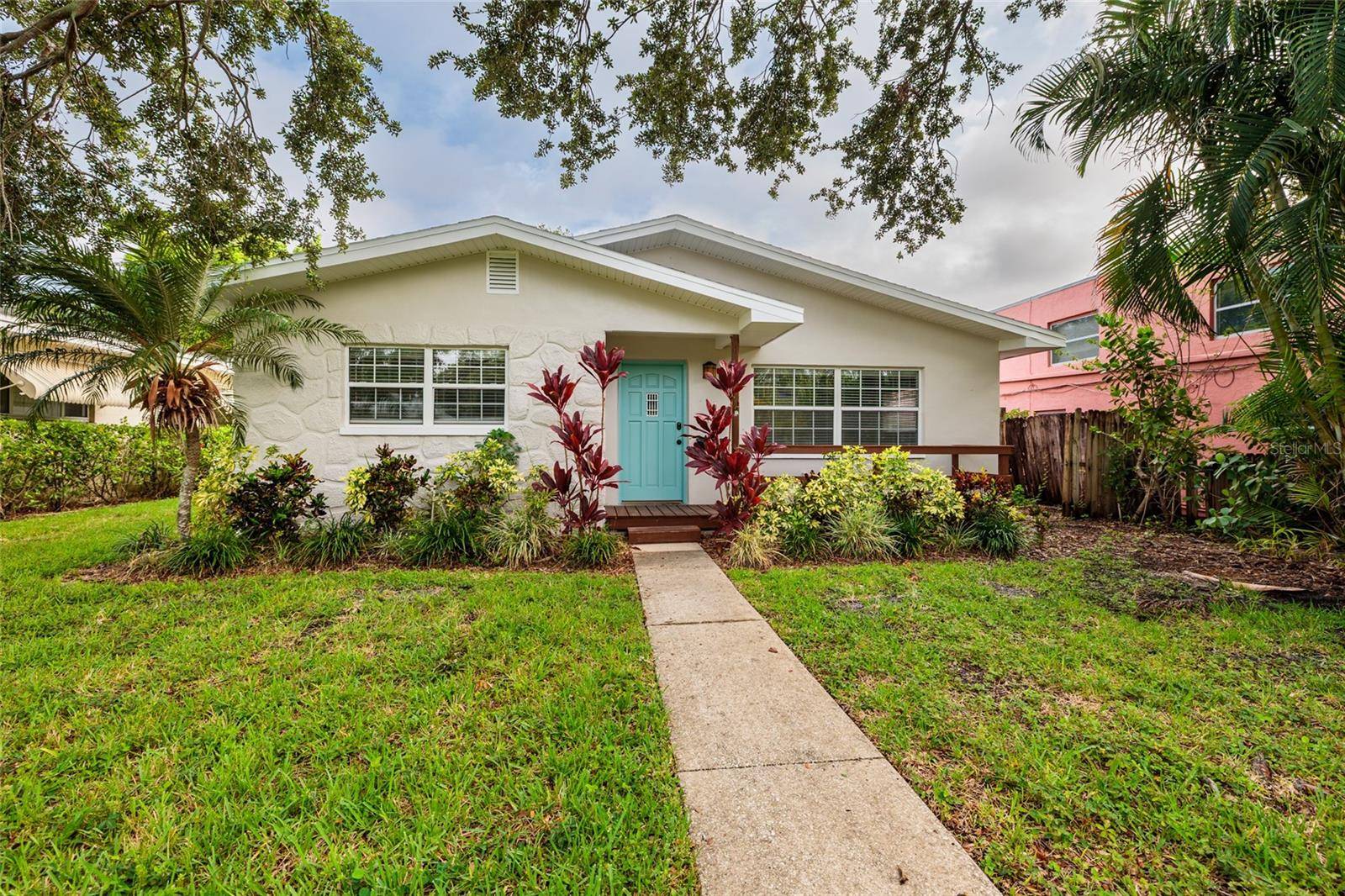 St Petersburg, FL 33704,121 28TH AVE N
