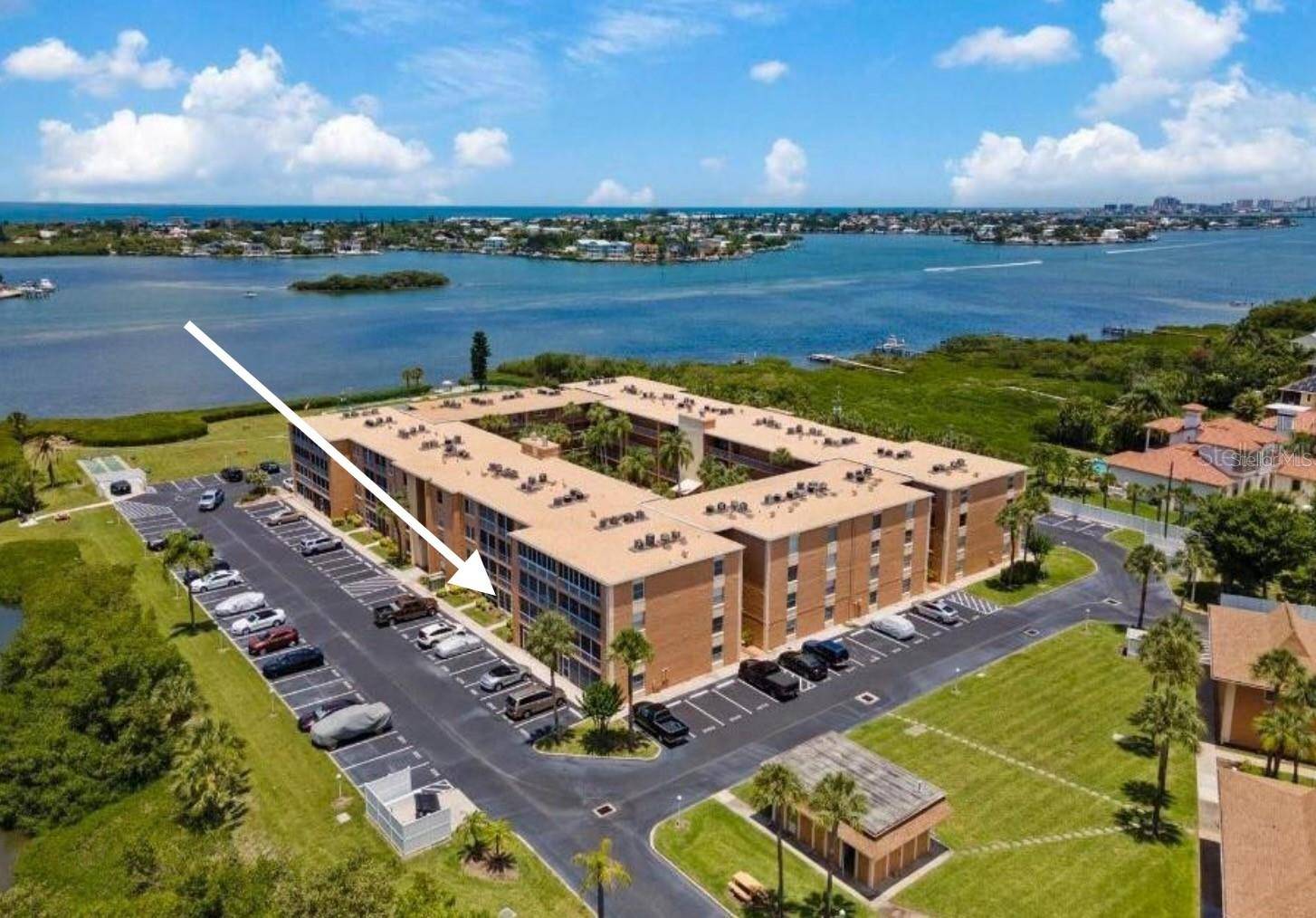 Largo, FL 33774,12760 INDIAN ROCKS RD #1022