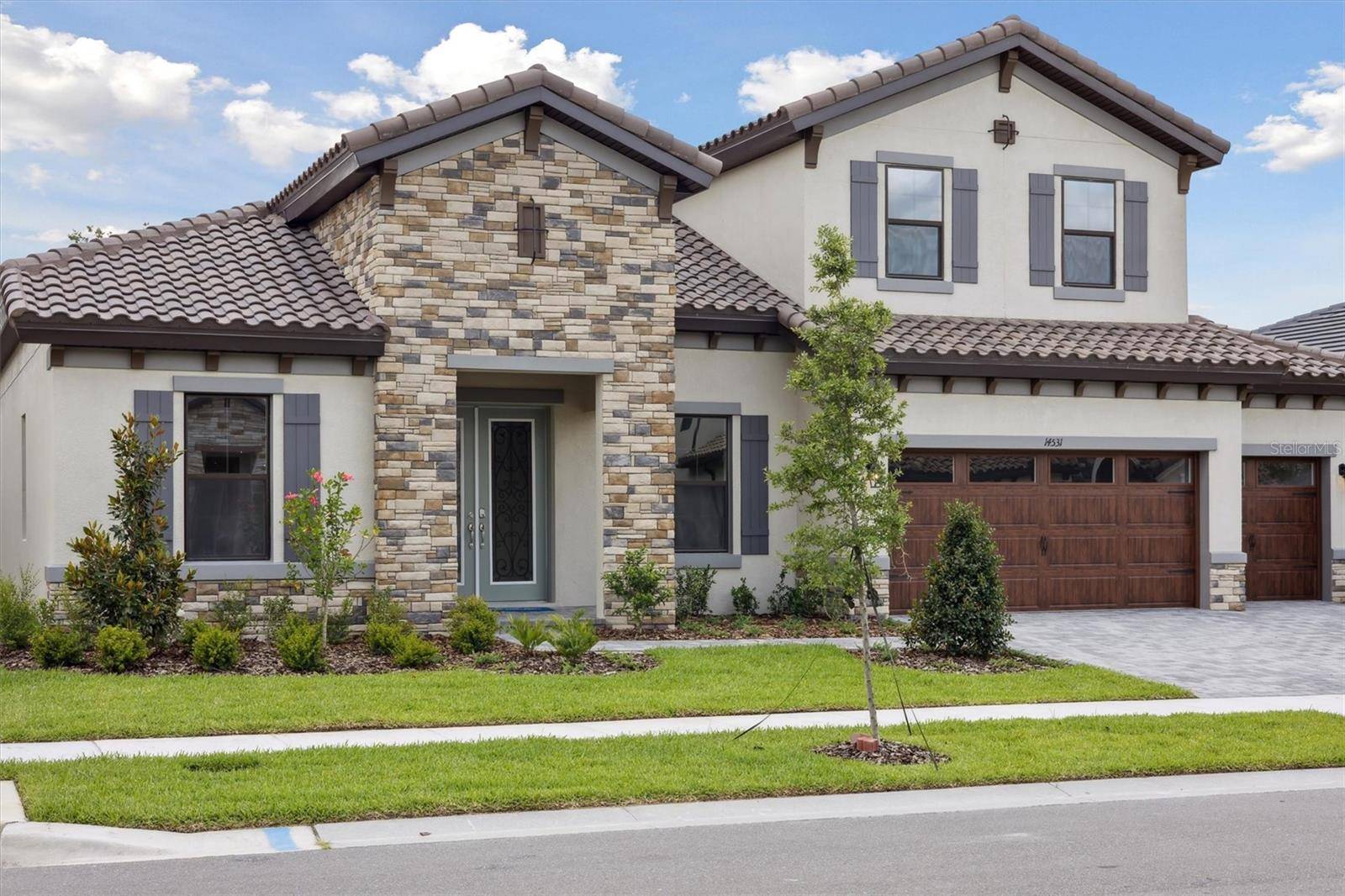 Lithia, FL 33547,14531 SWISS BRIDGE DR