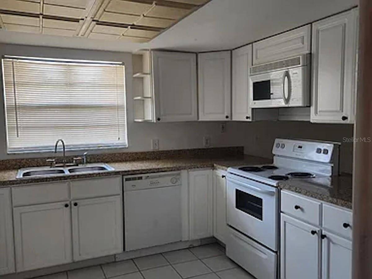 Brandon, FL 33511,420 GREEN ARBOR DR