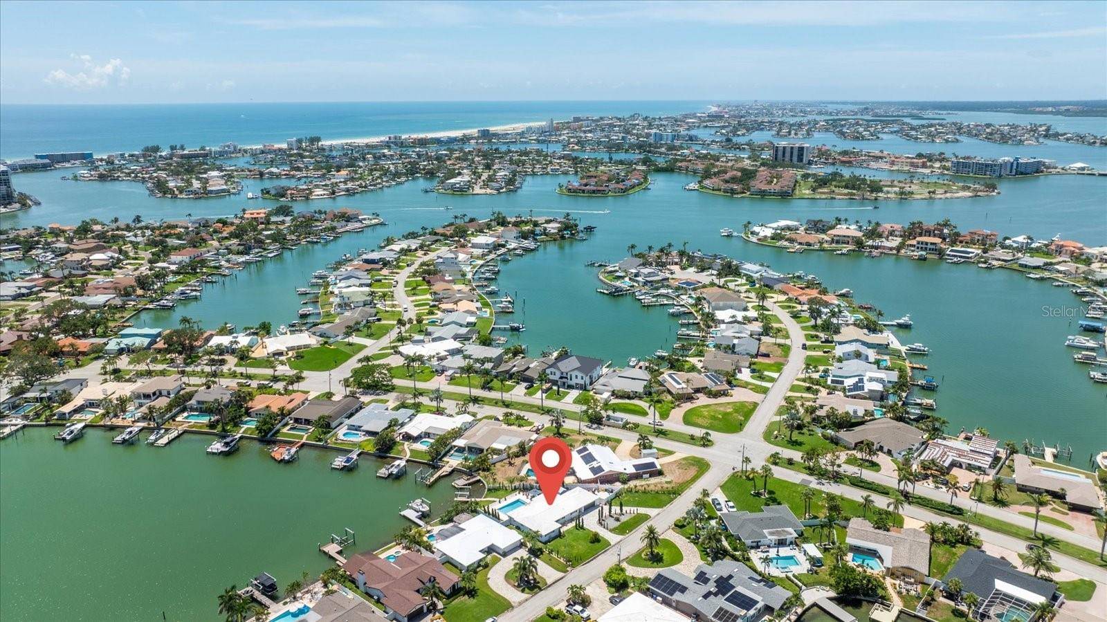 St Petersburg, FL 33707,7892 10TH AVE S