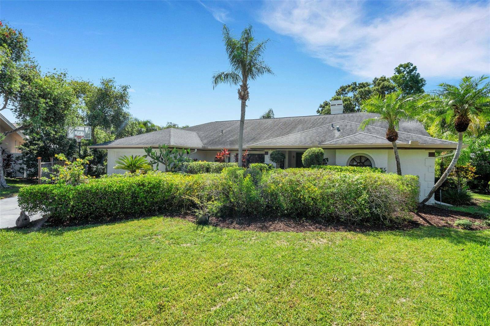 Safety Harbor, FL 34695,1000 CHATHAM CT