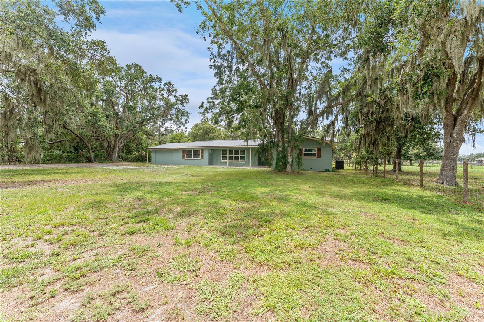 Lithia, FL 33547,9819 ALLEN RD