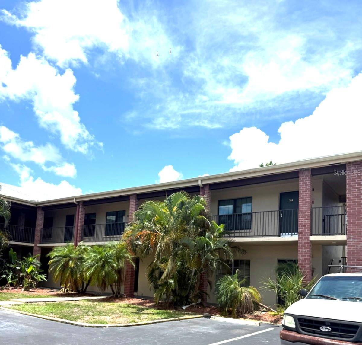 St Petersburg, FL 33702,1020 85TH AVE N #223