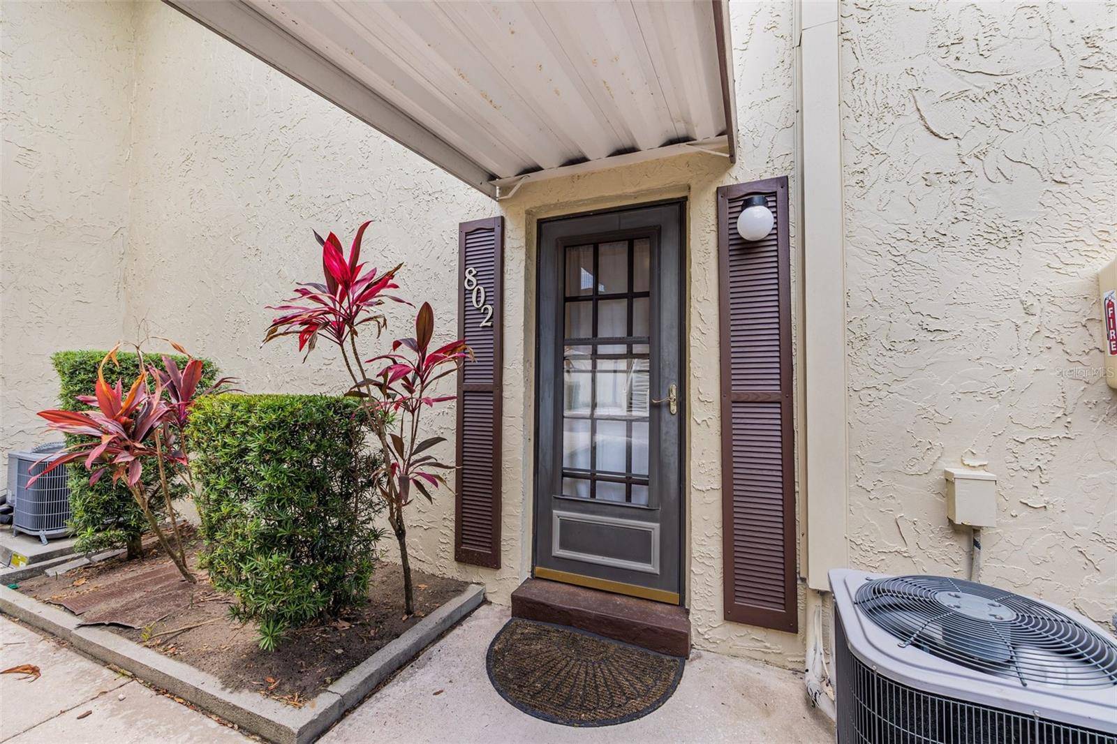 Largo, FL 33770,501 E BAY DR #802