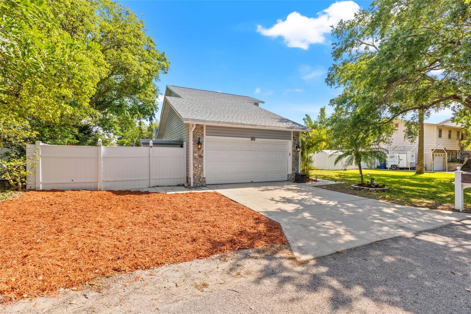 Palm Harbor, FL 34683,428 KLOSTERMAN RD W