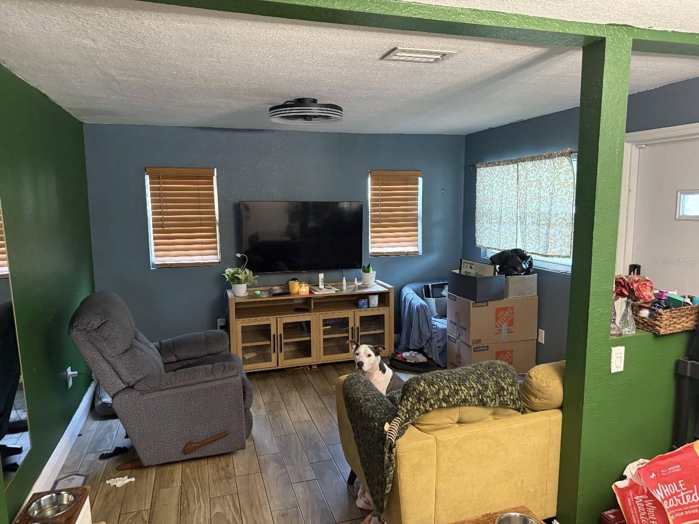 Tampa, FL 33604,8606 N 9TH ST