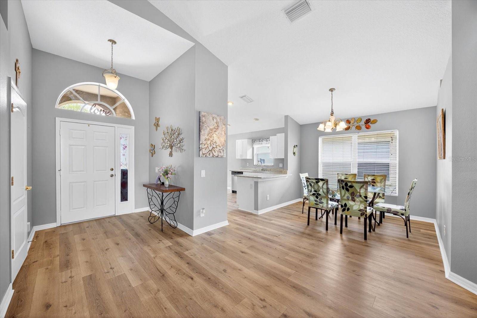 Land O Lakes, FL 34638,2527 BUTTERFLY LANDING DR