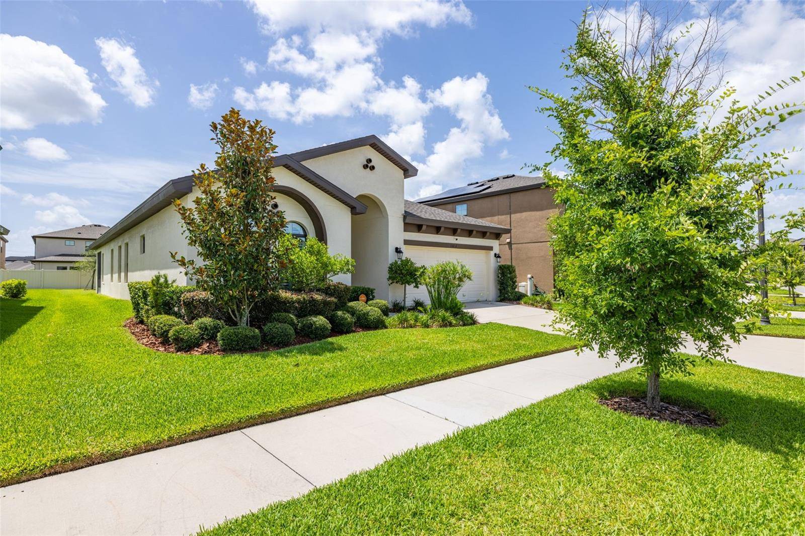 Lithia, FL 33547,12652 SHETLAND WALK DR