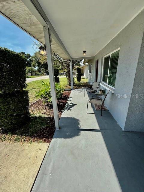 St Petersburg, FL 33709,5215 76TH N ST N