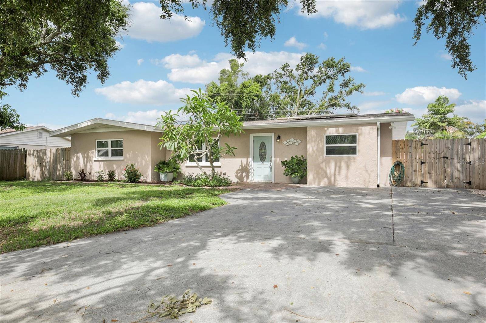 Sarasota, FL 34231,6220 MURDOCK AVE