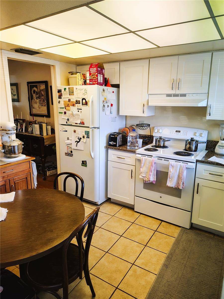 St Petersburg, FL 33712,1620 58TH AVE N #6