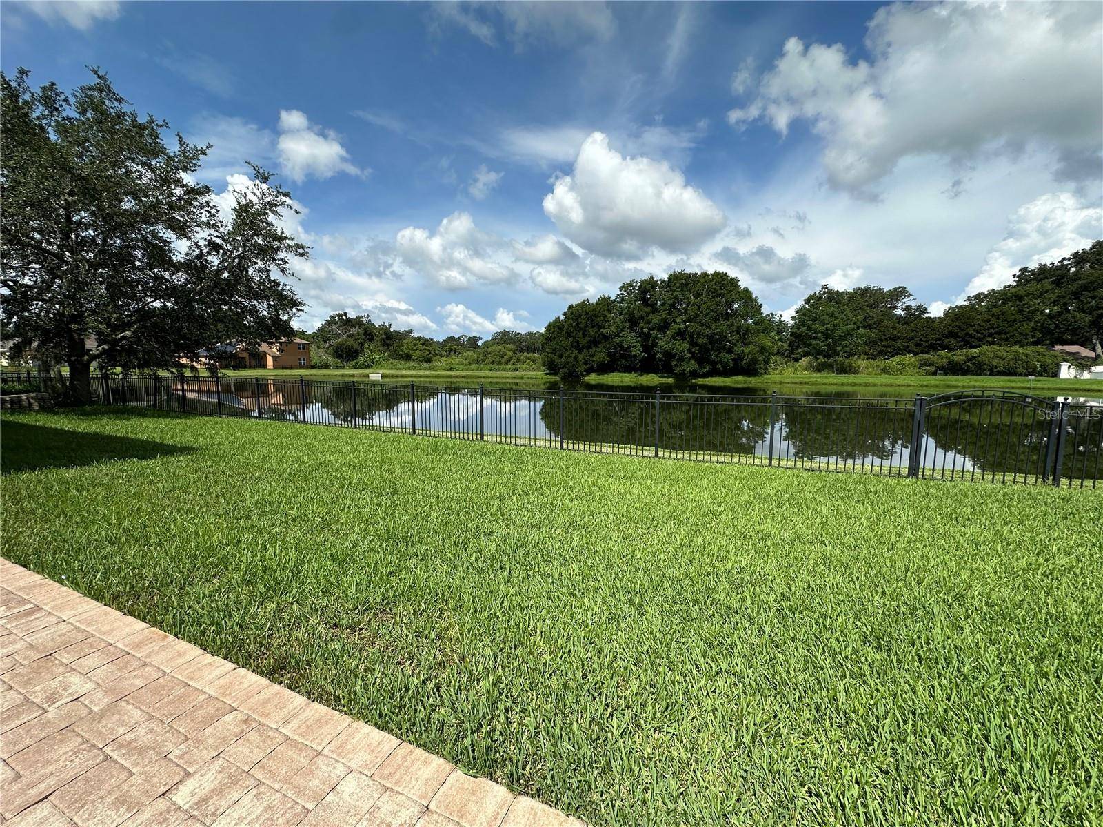 Valrico, FL 33594,1008 ARISTA BLVD