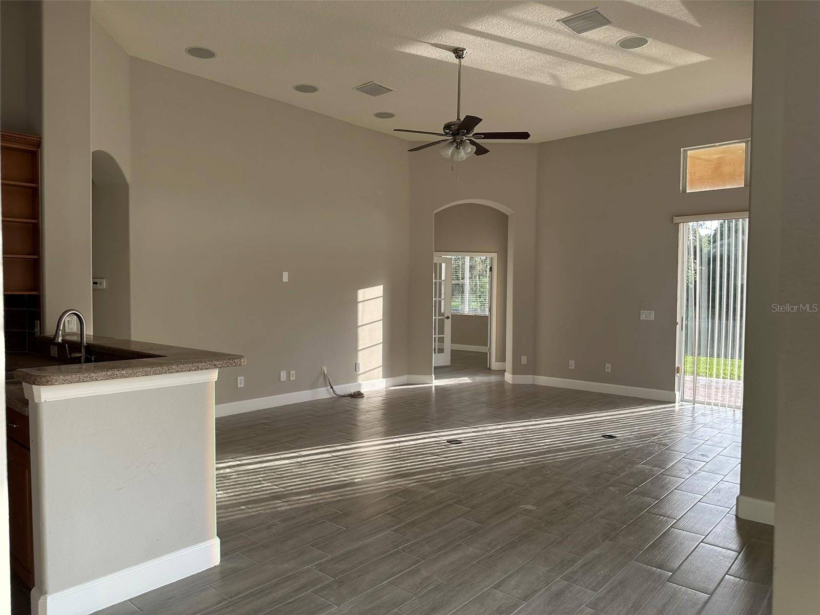Valrico, FL 33594,1008 ARISTA BLVD