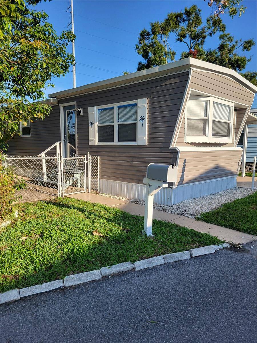 Seminole, FL 33772,6580 SEMINOLE BLVD #618