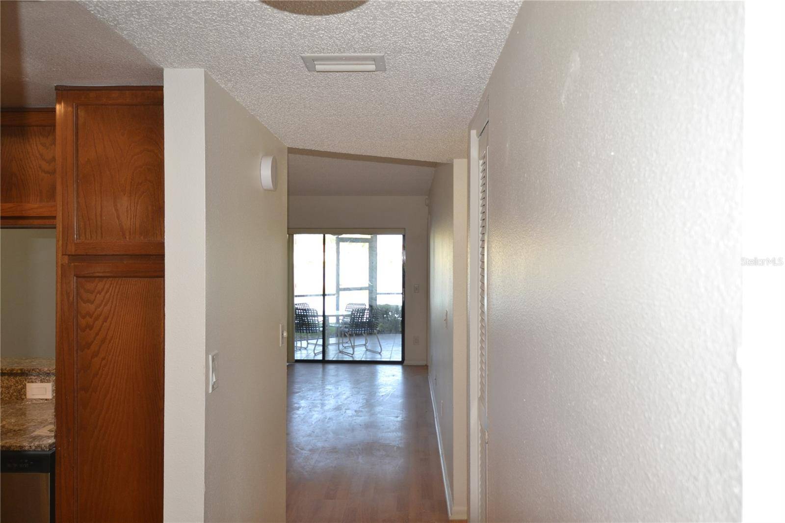 Oldsmar, FL 34677,209 WOODLAKE WYNDE