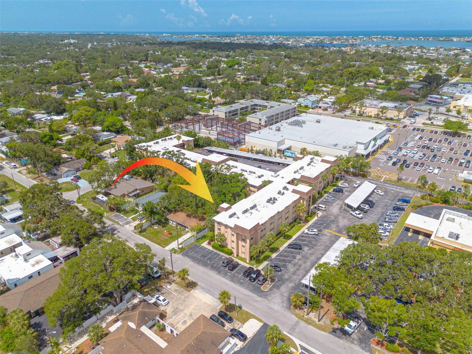 Largo, FL 33770,2525 W BAY DR #A46