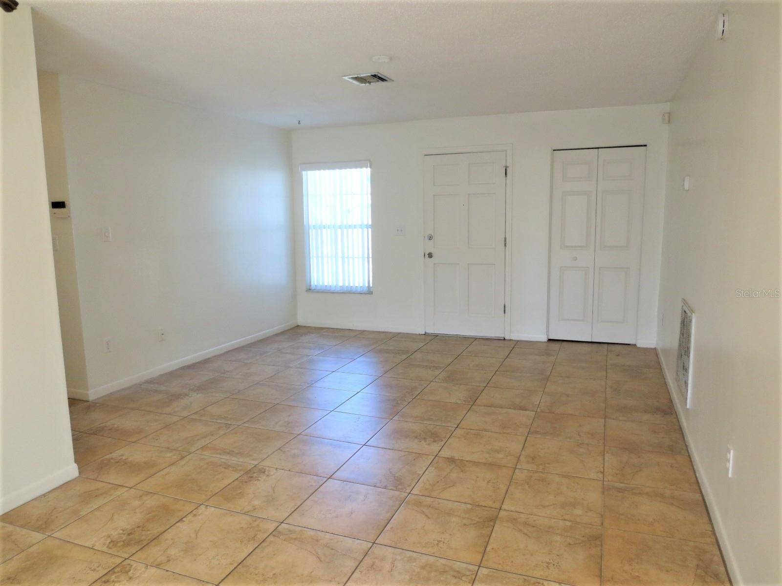 Seffner, FL 33584,201 FAITHWAY DR