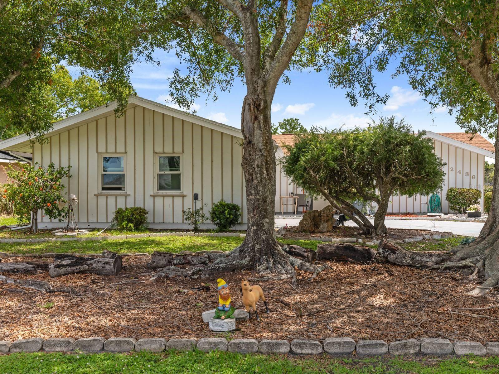 Punta Gorda, FL 33983,2436 NUREMBERG BLVD