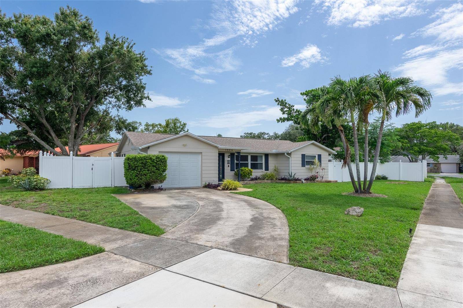 Largo, FL 33778,1806 11TH ST SW