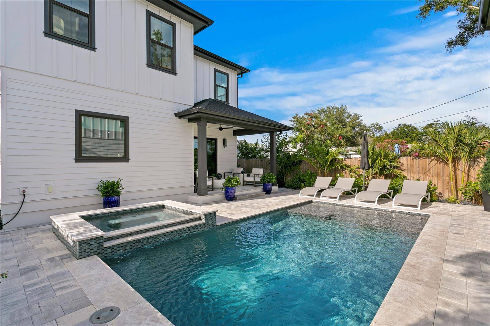 St Petersburg, FL 33703,468 44TH AVE N