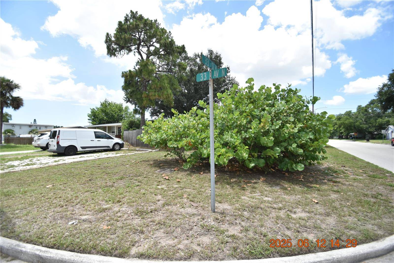 St Petersburg, FL 33713,3310 33RD ST N