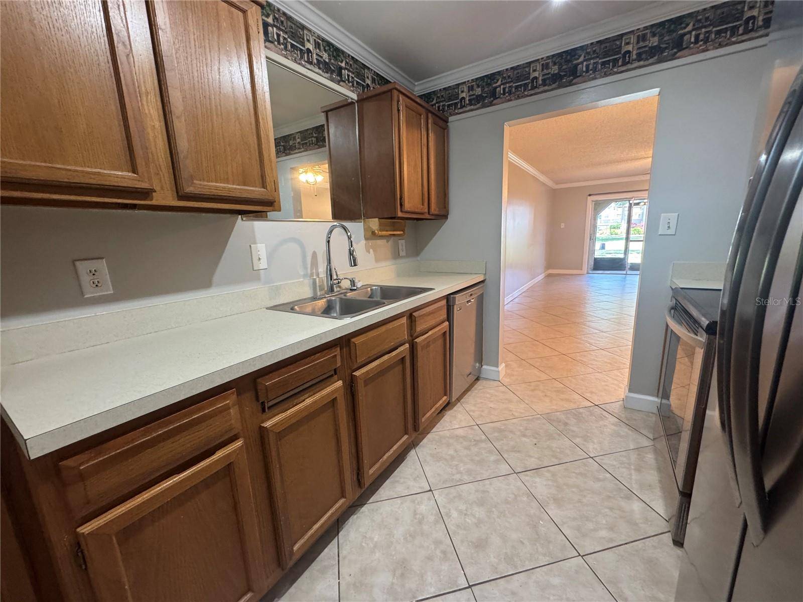 Seminole, FL 33777,8799 BARDMOOR BLVD #103