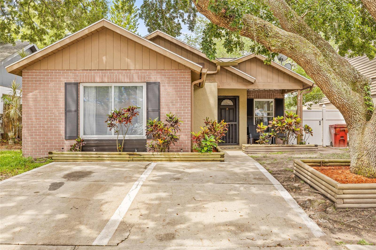 Plant City, FL 33566,4613 SUMMERWIND CT