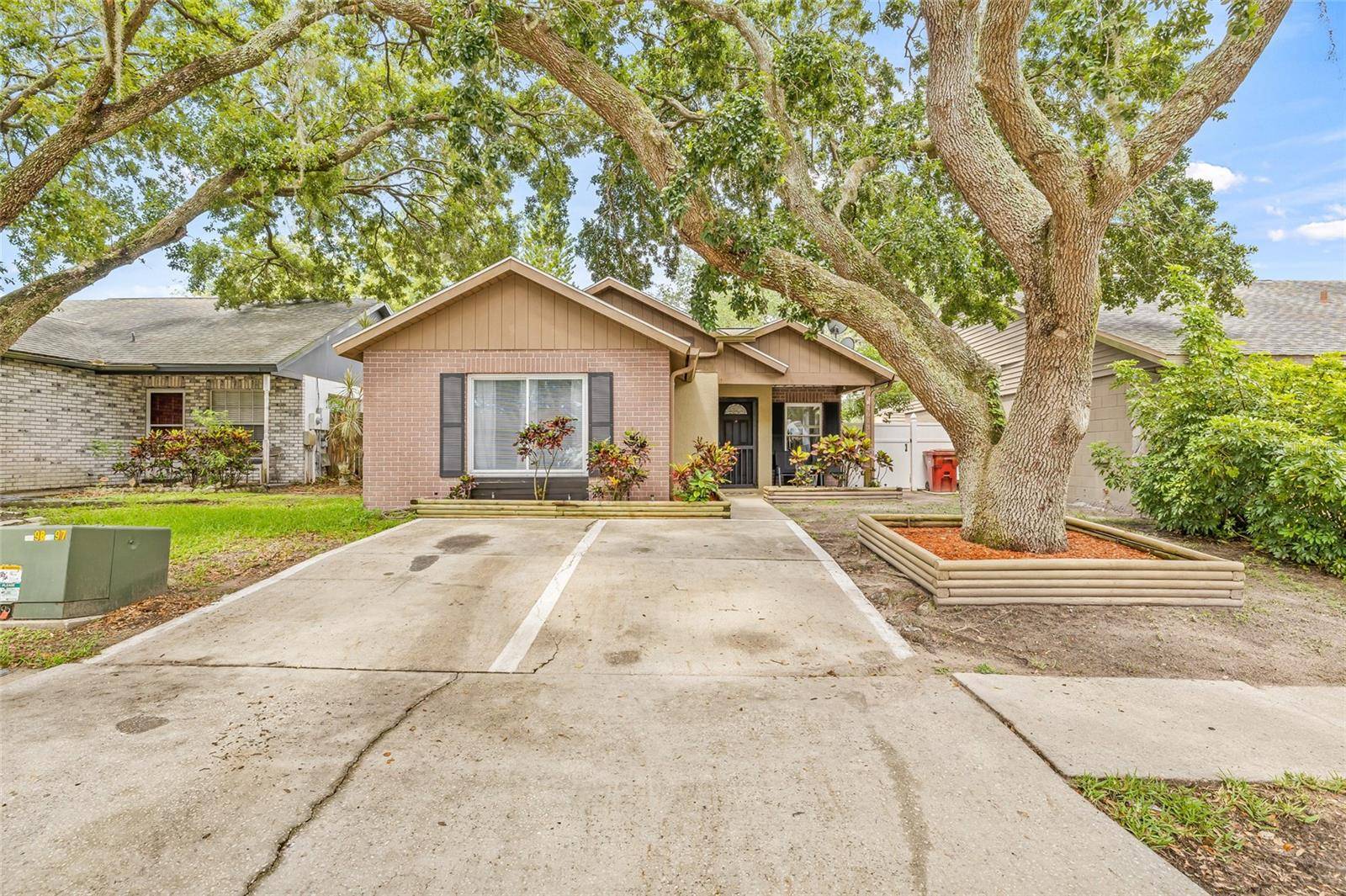 Plant City, FL 33566,4613 SUMMERWIND CT