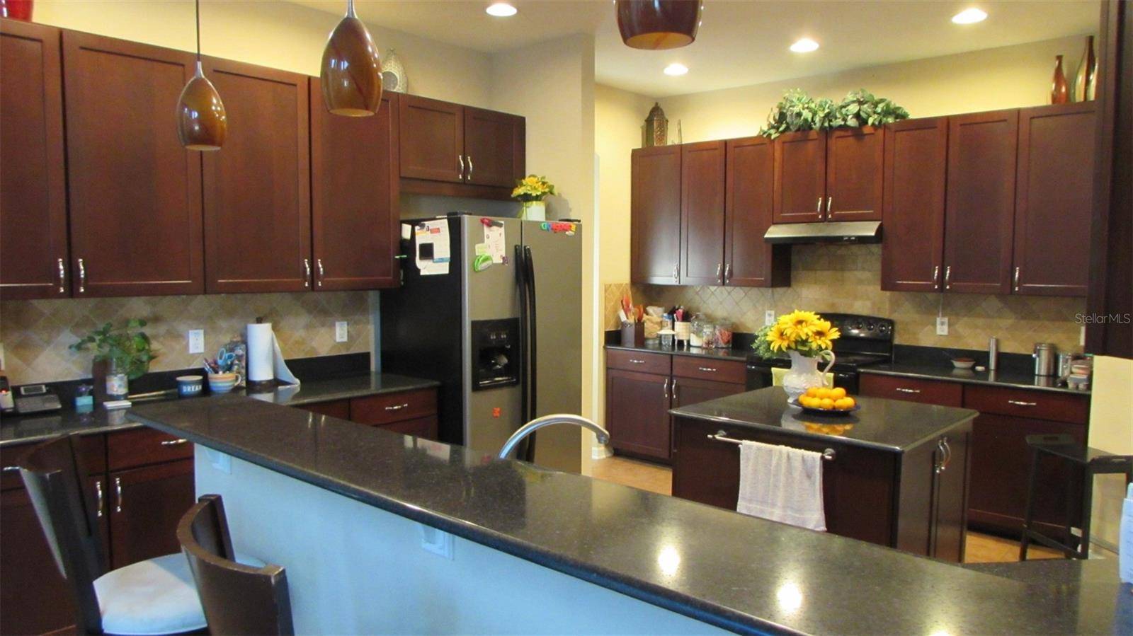 Windermere, FL 34786,6832 THORNHILL CIR