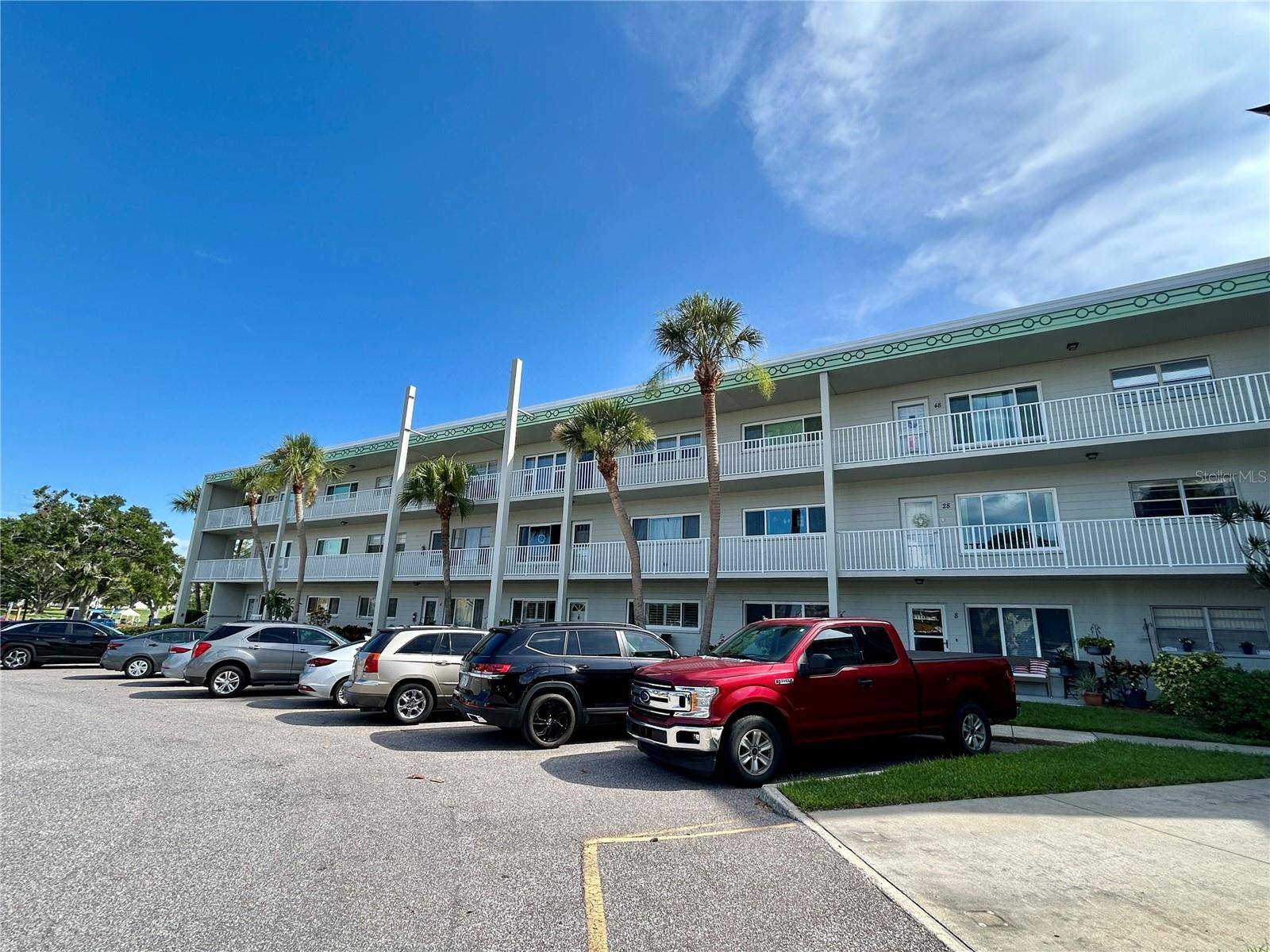 Clearwater, FL 33763,2070 WORLD PARKWAY BLVD #36