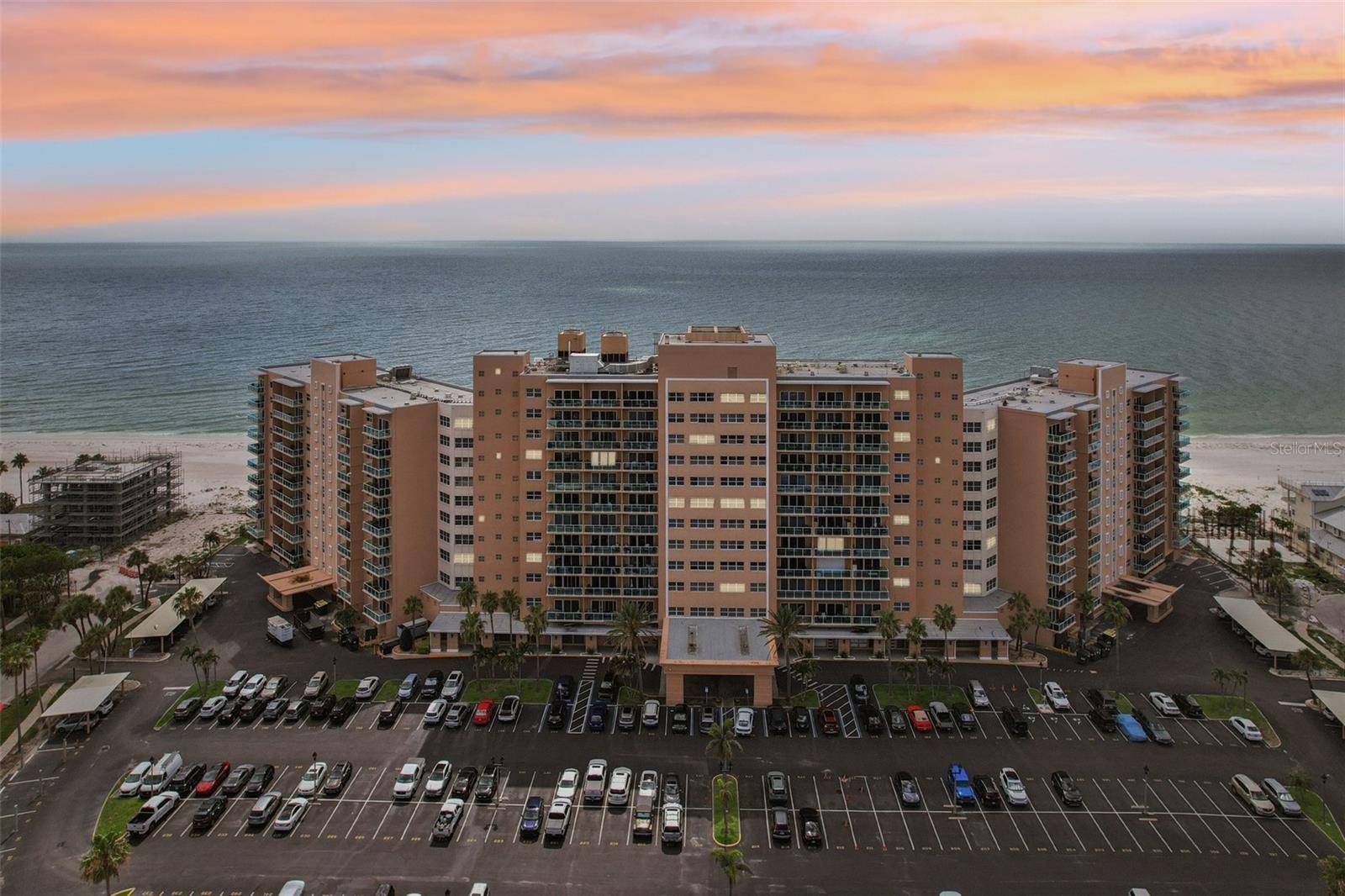 Clearwater Beach, FL 33767,880 MANDALAY AVE #C513