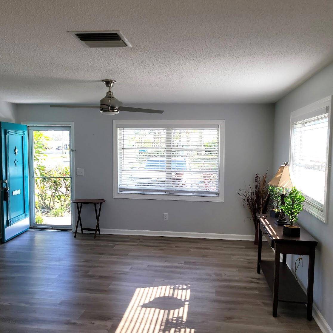 Pinellas Park, FL 33782,4470 MAINLANDS BLVD W