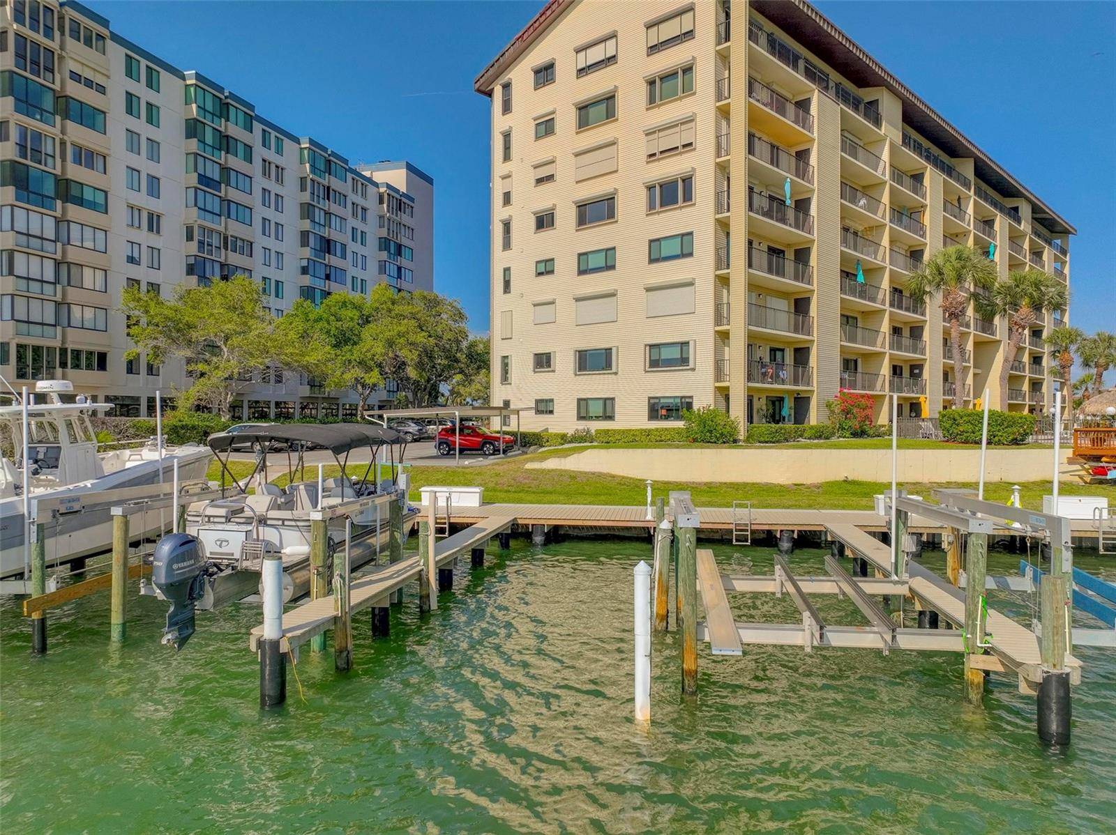 Clearwater Beach, FL 33767,650 ISLAND WAY #606