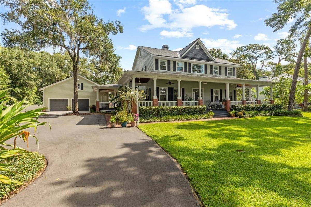 Lutz, FL 33548,523 2ND AVE SW
