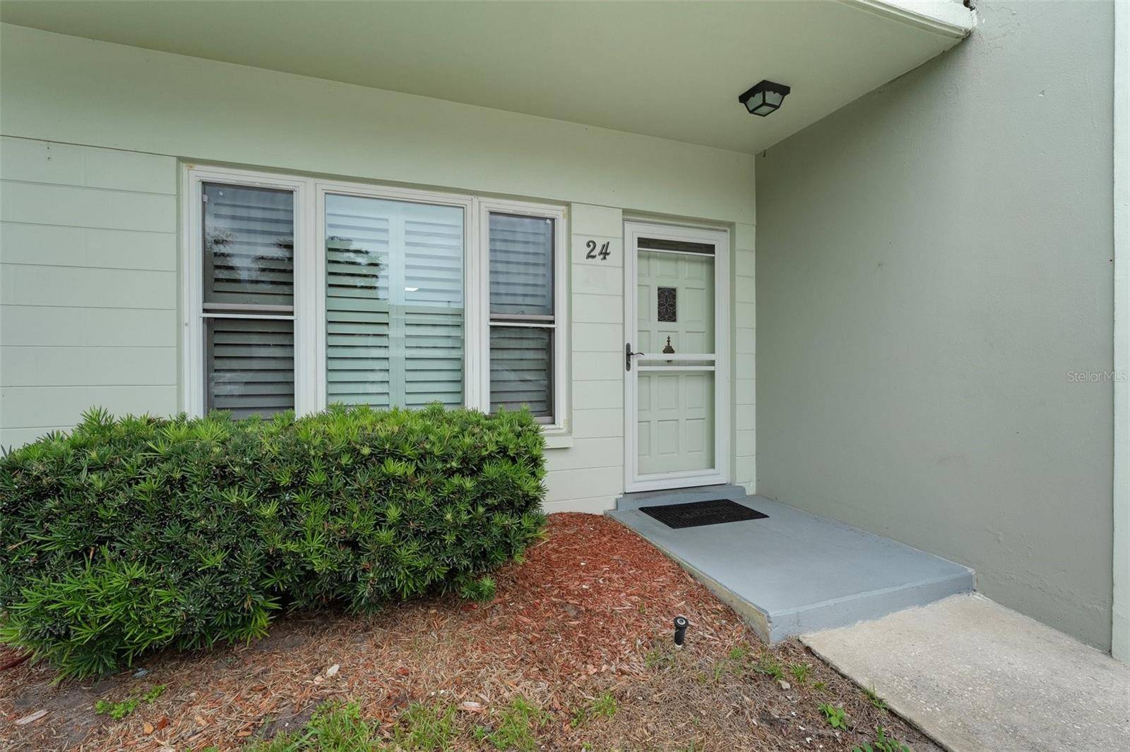Clearwater, FL 33763,2256 PHILIPPINE DR #24