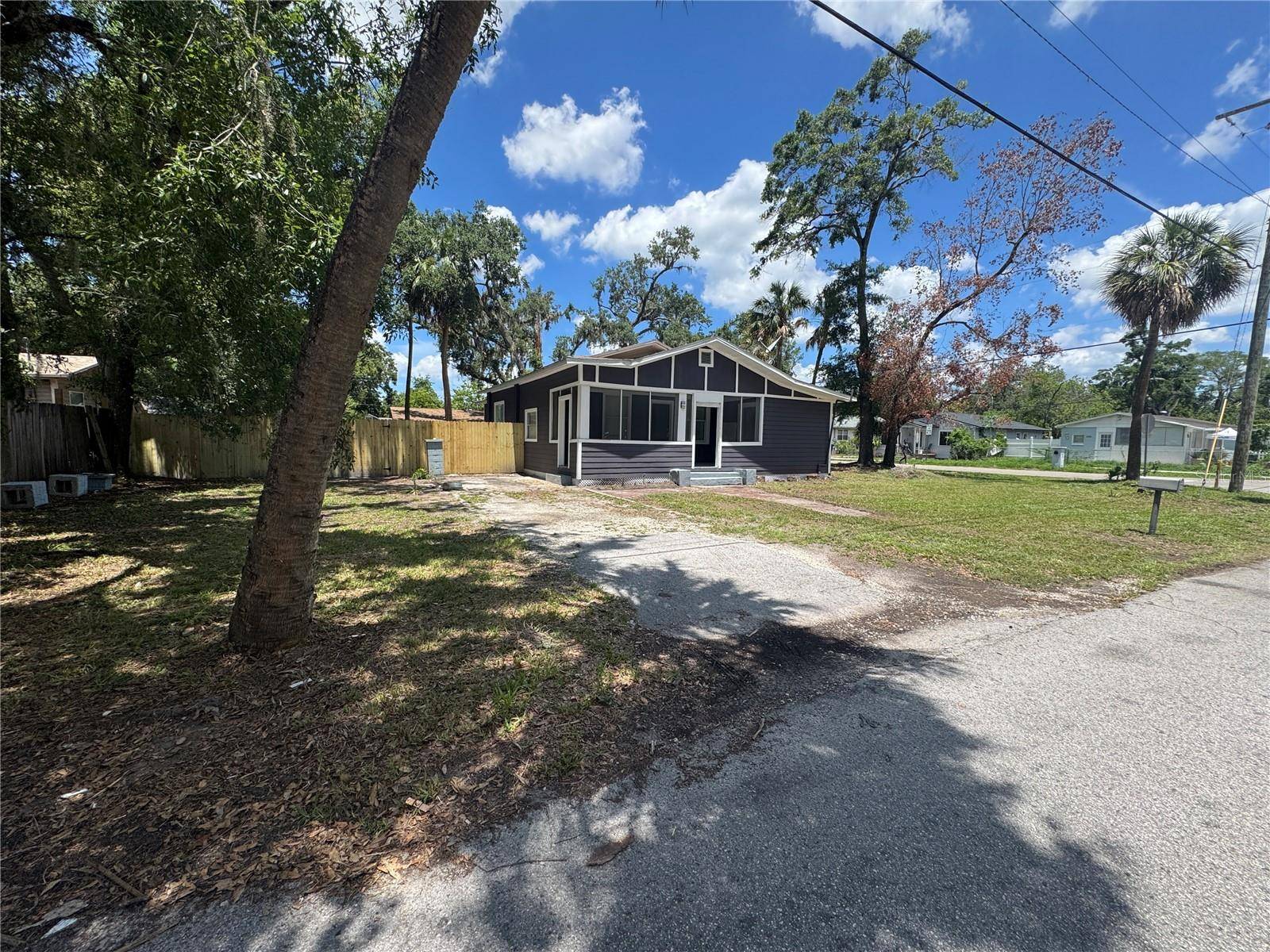 Tampa, FL 33604,8018 MULBERRY STREET