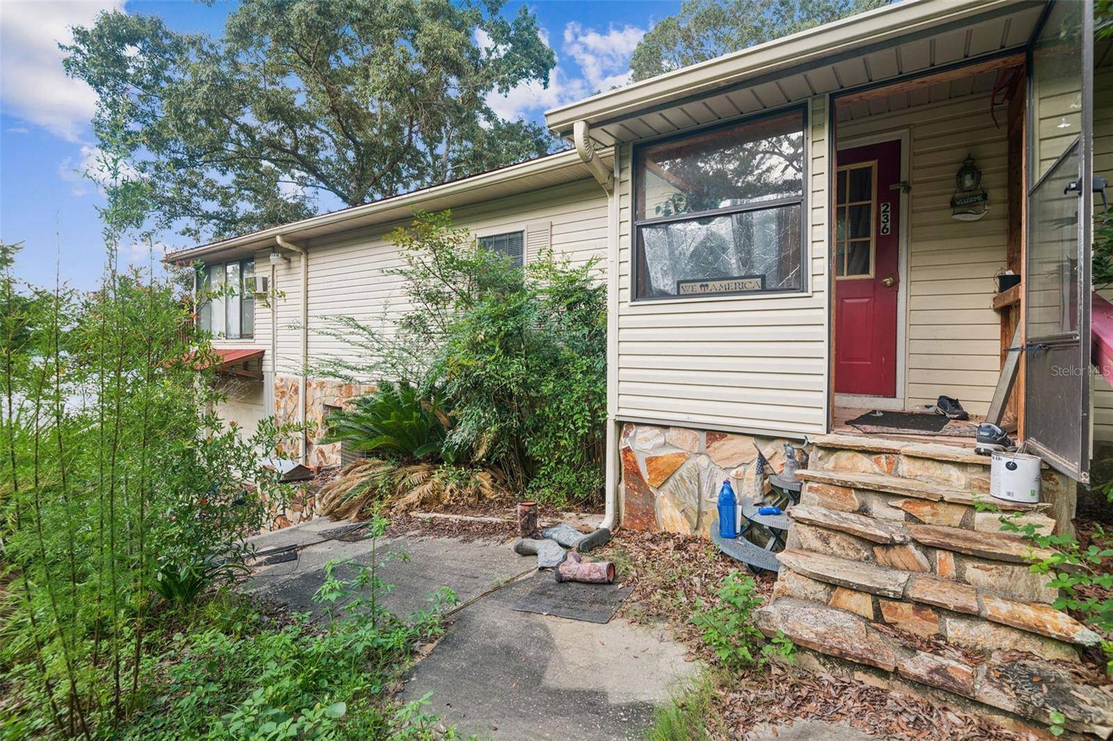 Defuniak Springs, FL 32433,236 MALLARD LN