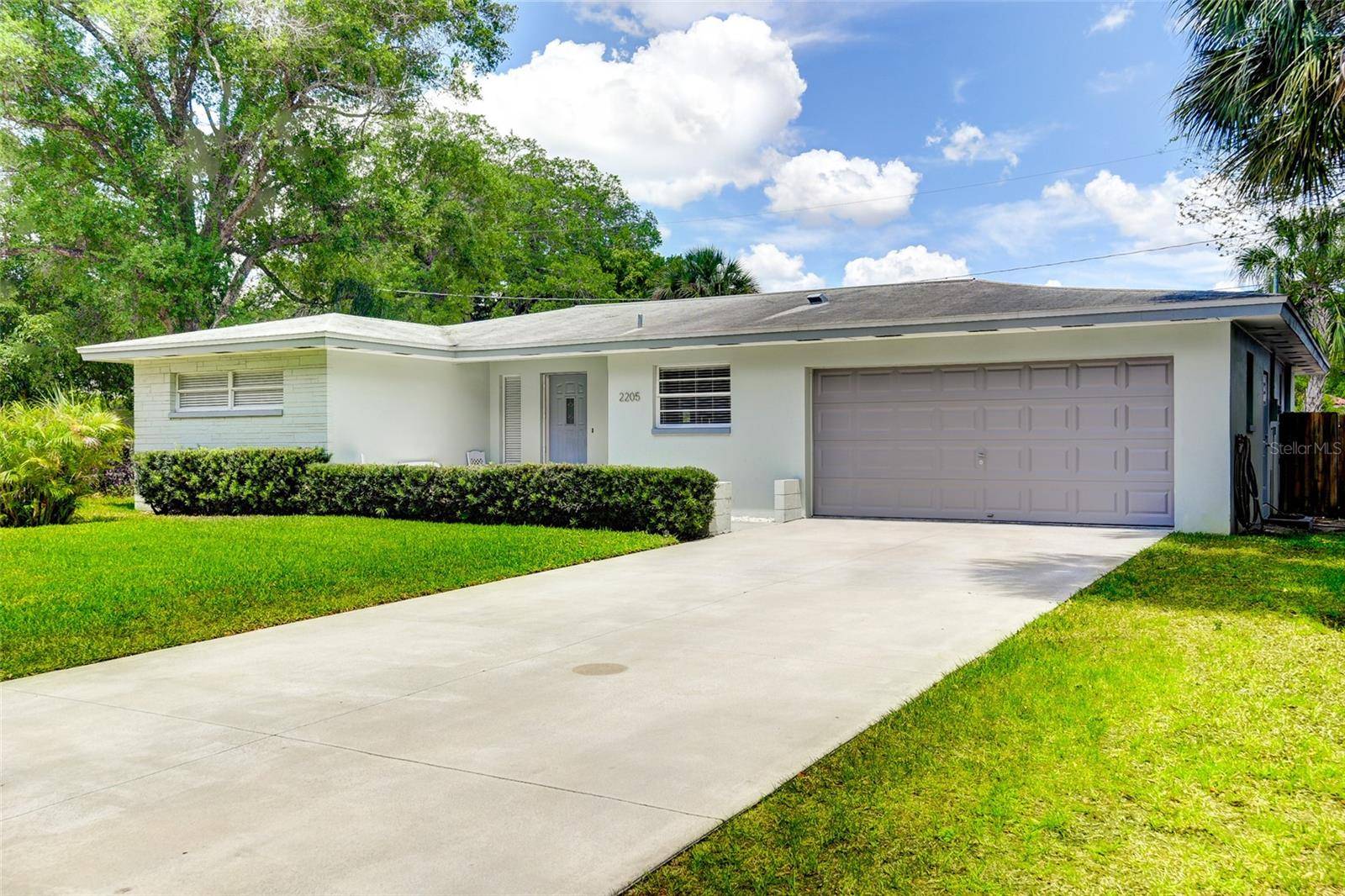 Tampa, FL 33602,2205 N RIVERSIDE DR