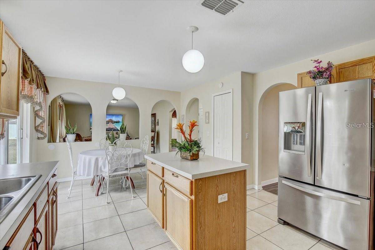 Riverview, FL 33569,10437 RIVER BREAM DR