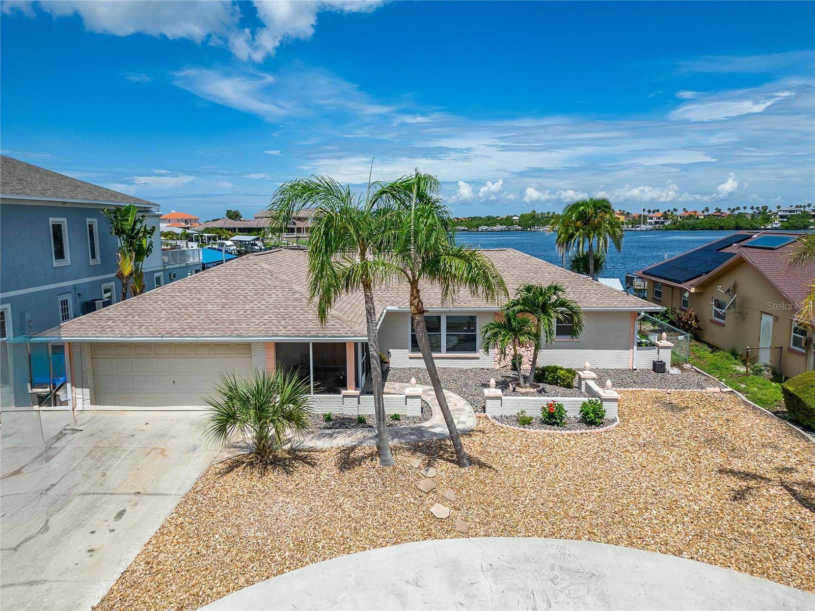 Apollo Beach, FL 33572,6334 COCOA LN