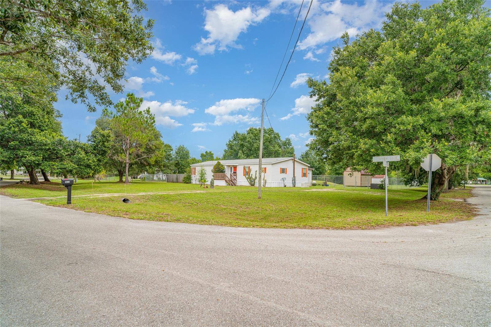 Lakeland, FL 33810,5613 FOREST CREEK RD