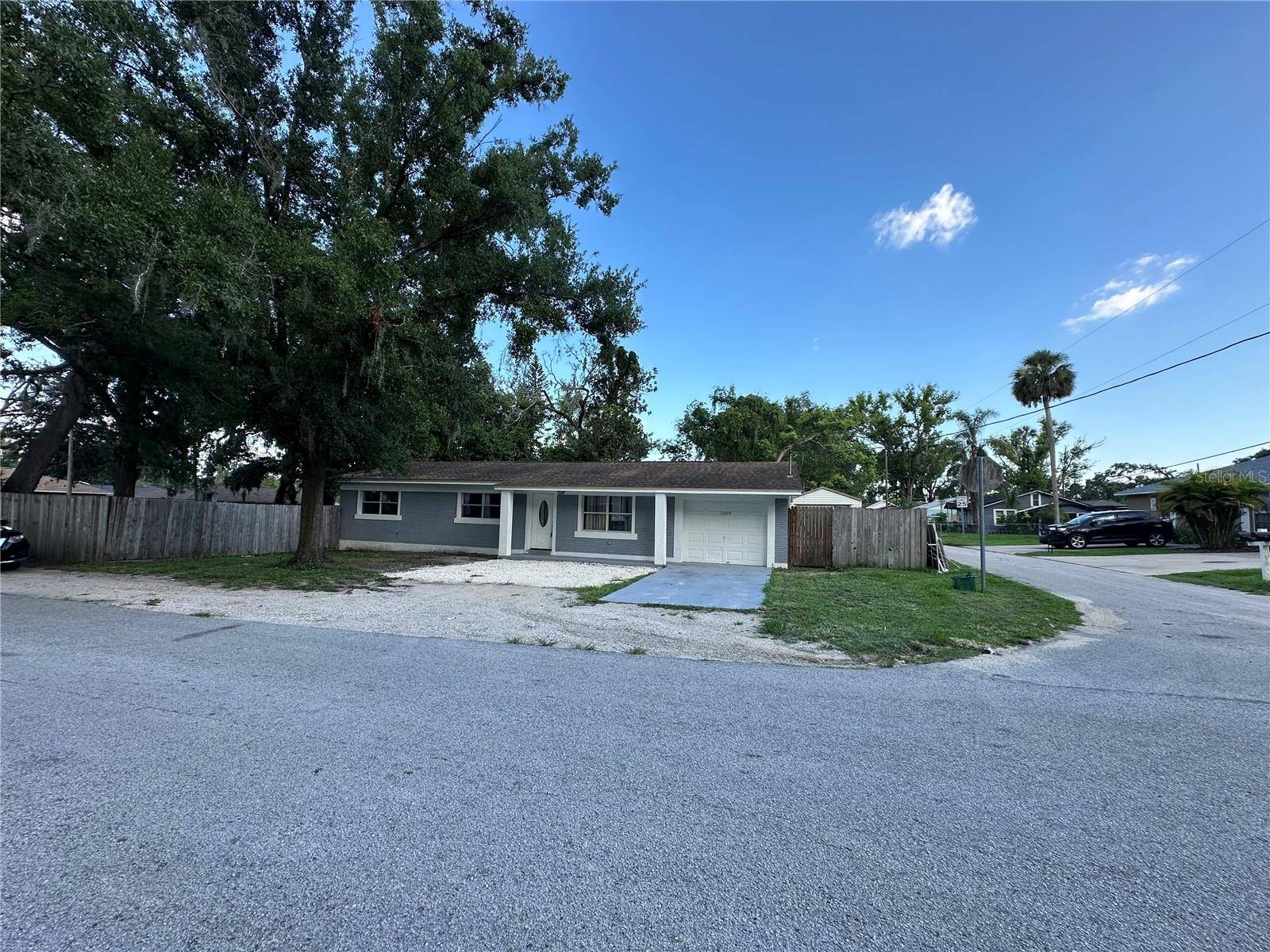 Seffner, FL 33584,12009 WASHINGTON ST
