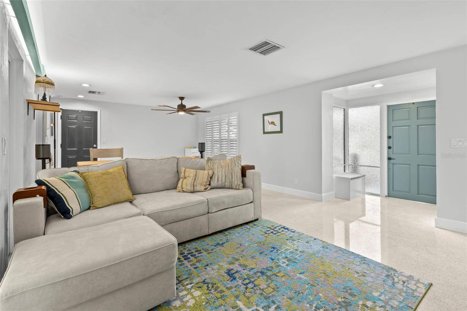 St Petersburg, FL 33705,320 LAKE MAGGIORE BLVD S