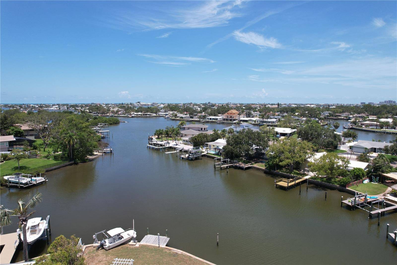 Largo, FL 33774,3995 SOUTH CIR