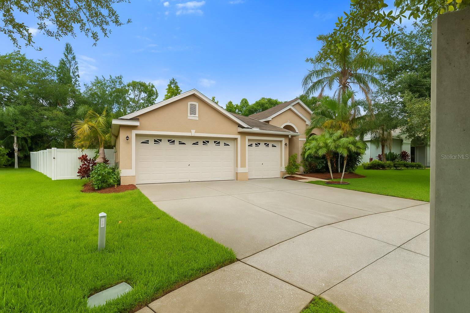 Tampa, FL 33626,12031 MOUNTBATTEN DR
