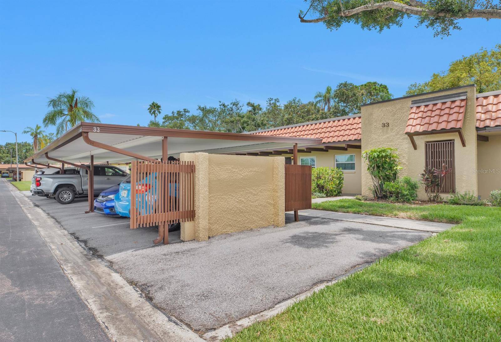 Dunedin, FL 34698,1701 PINEHURST RD #33E