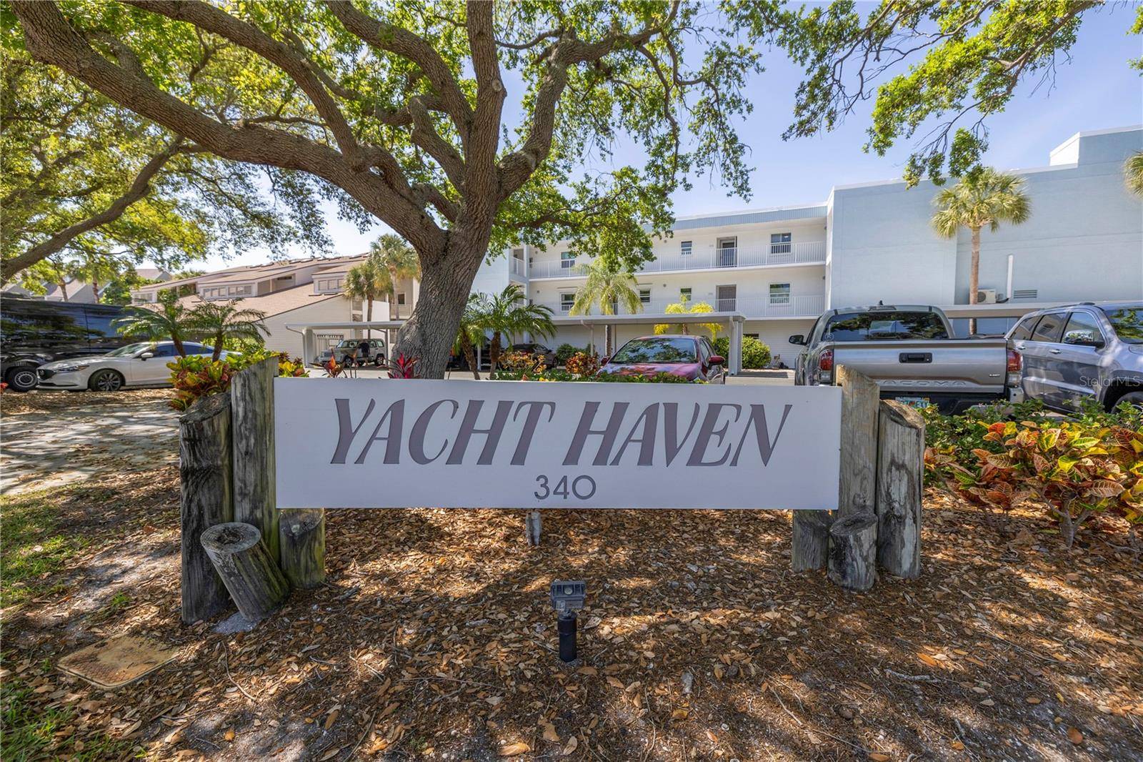 Tierra Verde, FL 33715,340 PINELLAS BAYWAY S #205